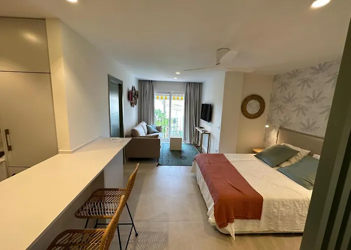 Espectacular Estudio En Puerto Cabopino Recien Reformado Appartement Marbella